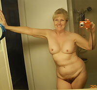 Amateur Mature Sexy Wives 59