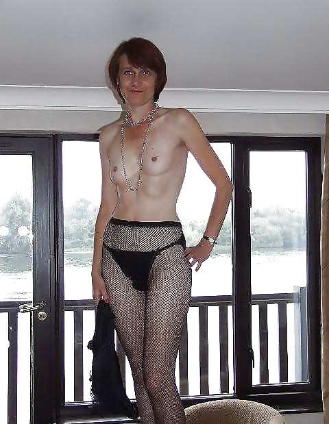 Only the best amateur mature ladies in pantyhose 1.