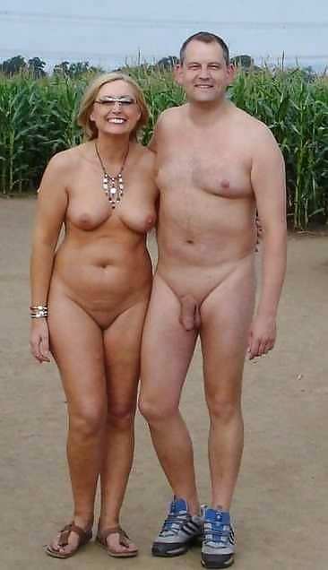 NAKED COUPLES 24